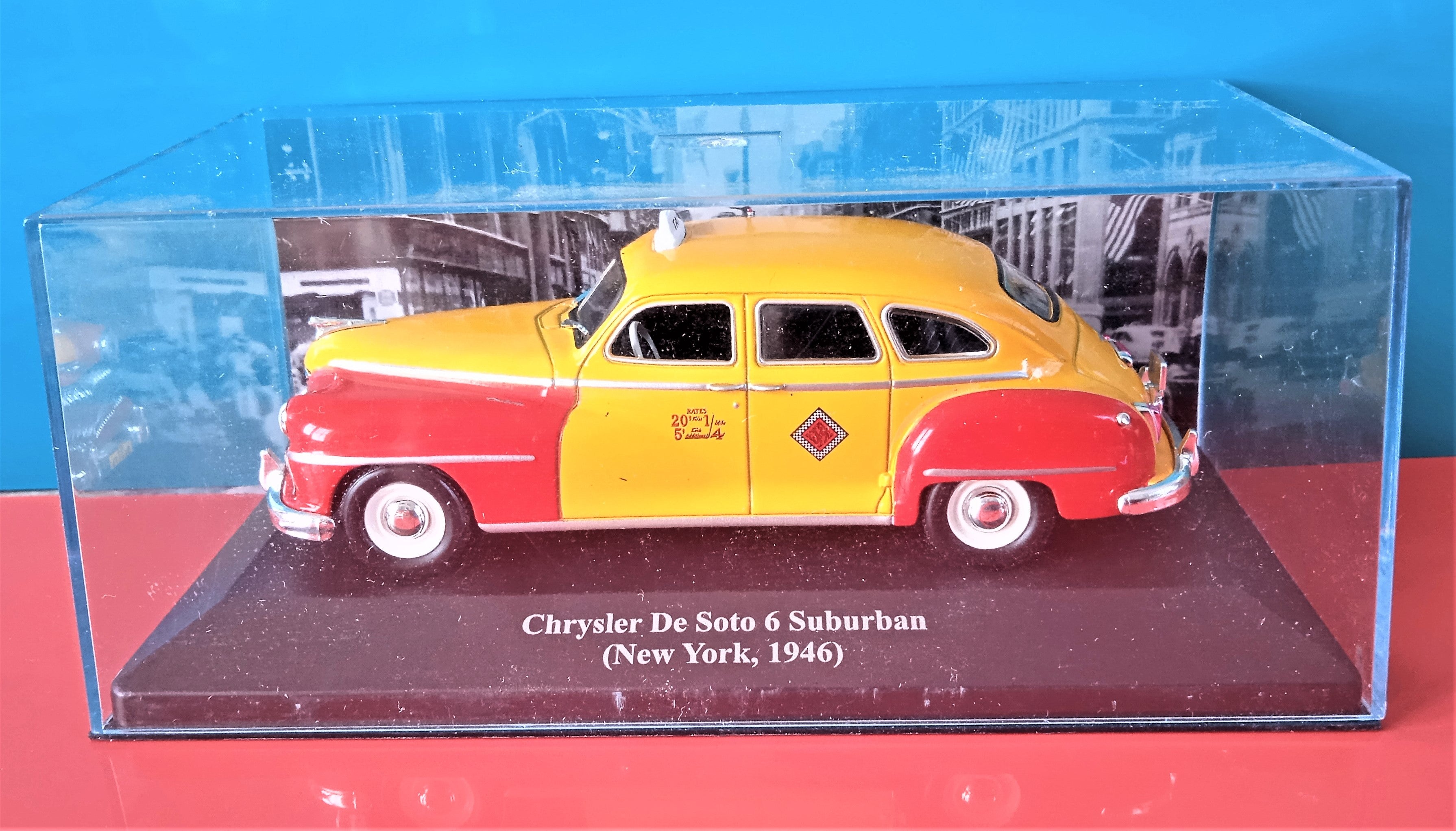 Voiture miniature IXO occasion  1/43 Taxis du monde  Chrysler De Soto 6 Suburban (New York 1946)