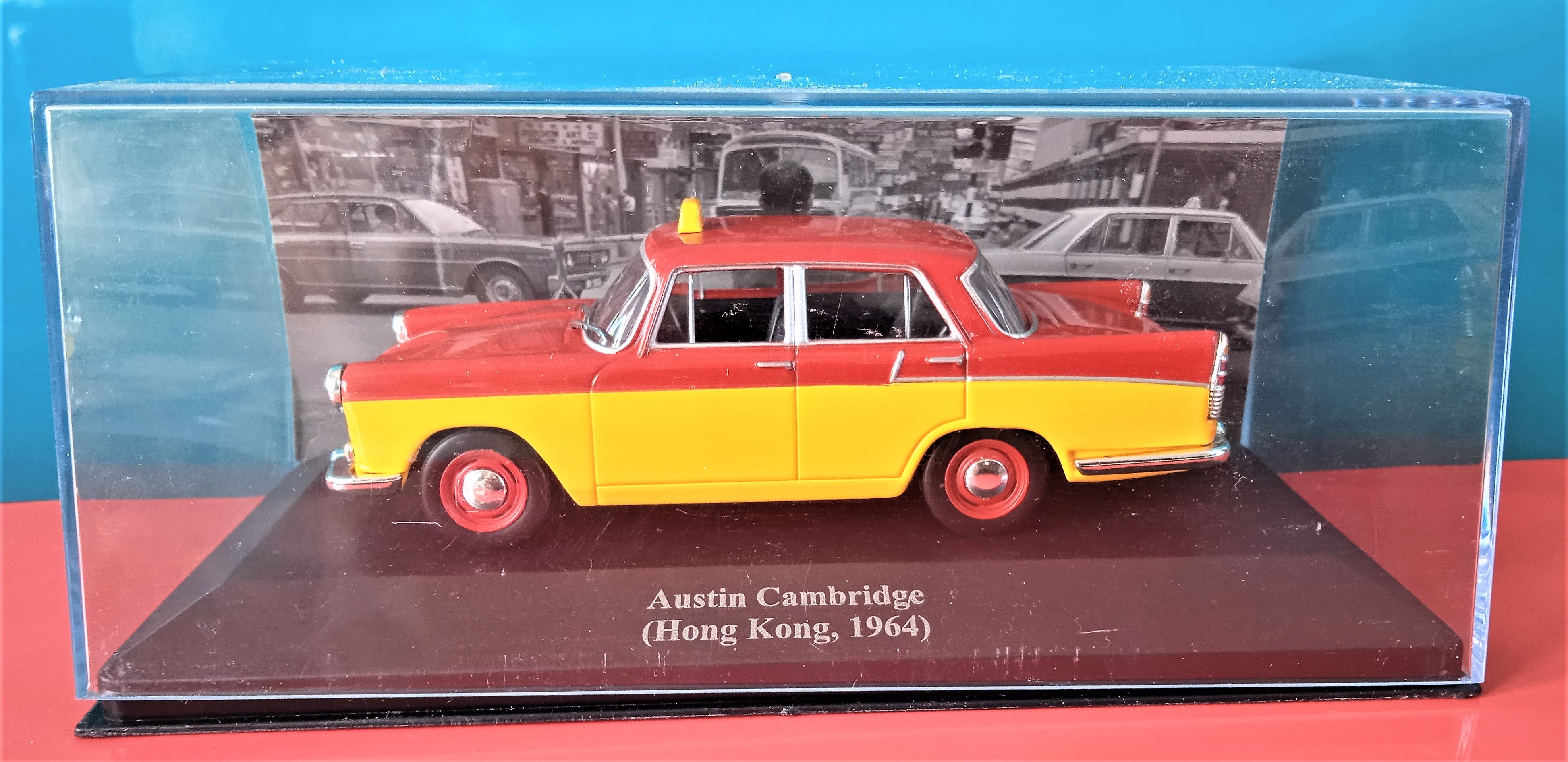 Voiture miniature IXO occasion  1/43 Taxis du monde  Austin Cambridge (Hong Kong 1964)