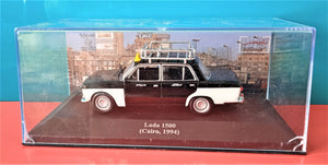 Voiture miniature IXO occasion  1/43 Taxis du monde  Lada 1500 (Cairo 1994)