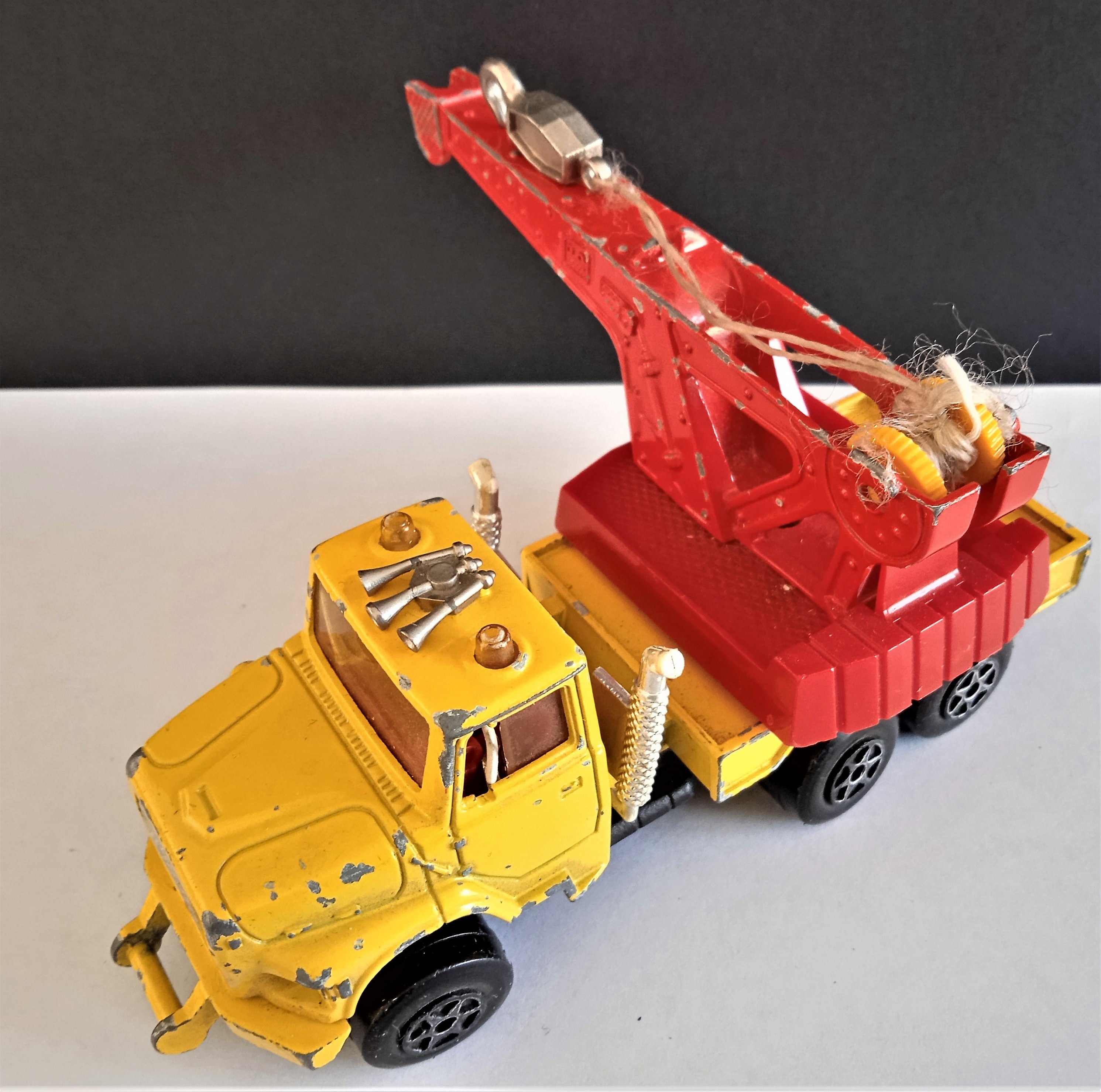 MAJORETTE 1/60 ème SEMI-REMORQUE DINOSOR MAJORETTE 1/60 ème SEMI-REMORQUE DINOSOR