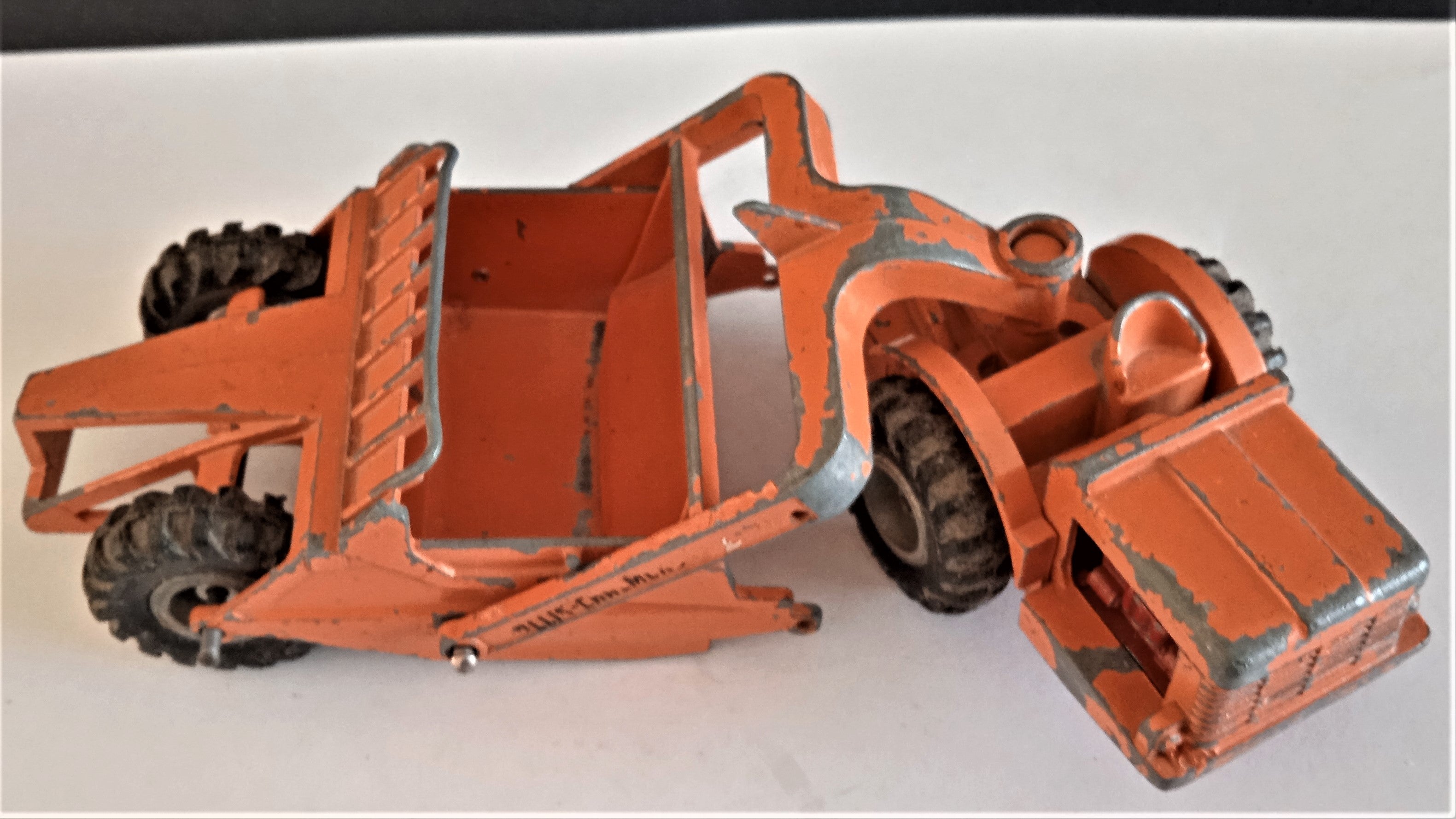 Allis Chalmers Scraper Matchbox King Size K-6