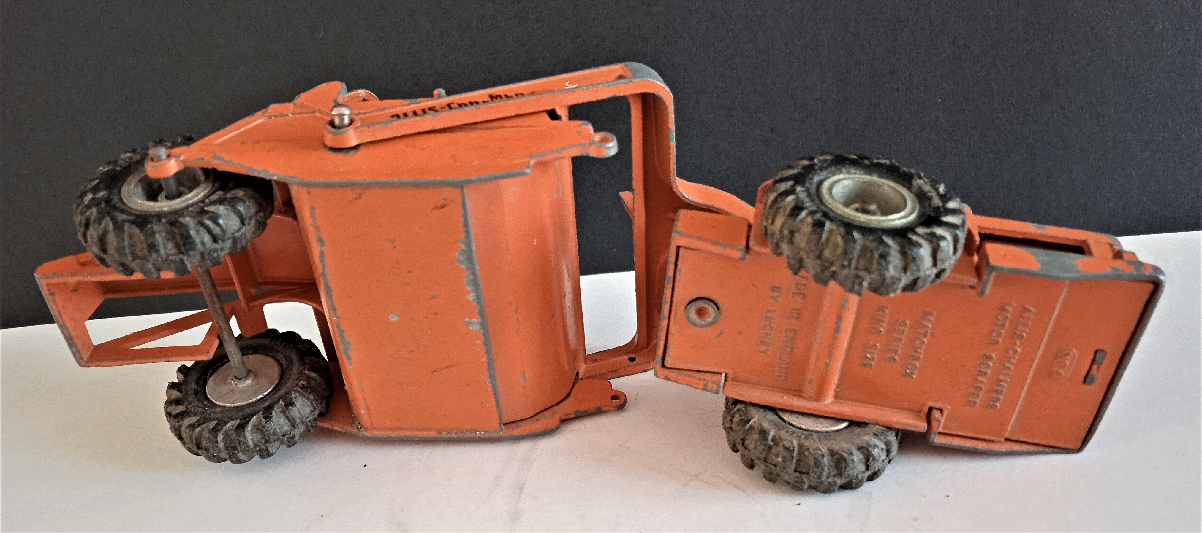 Allis Chalmers Scraper Matchbox King Size K-6