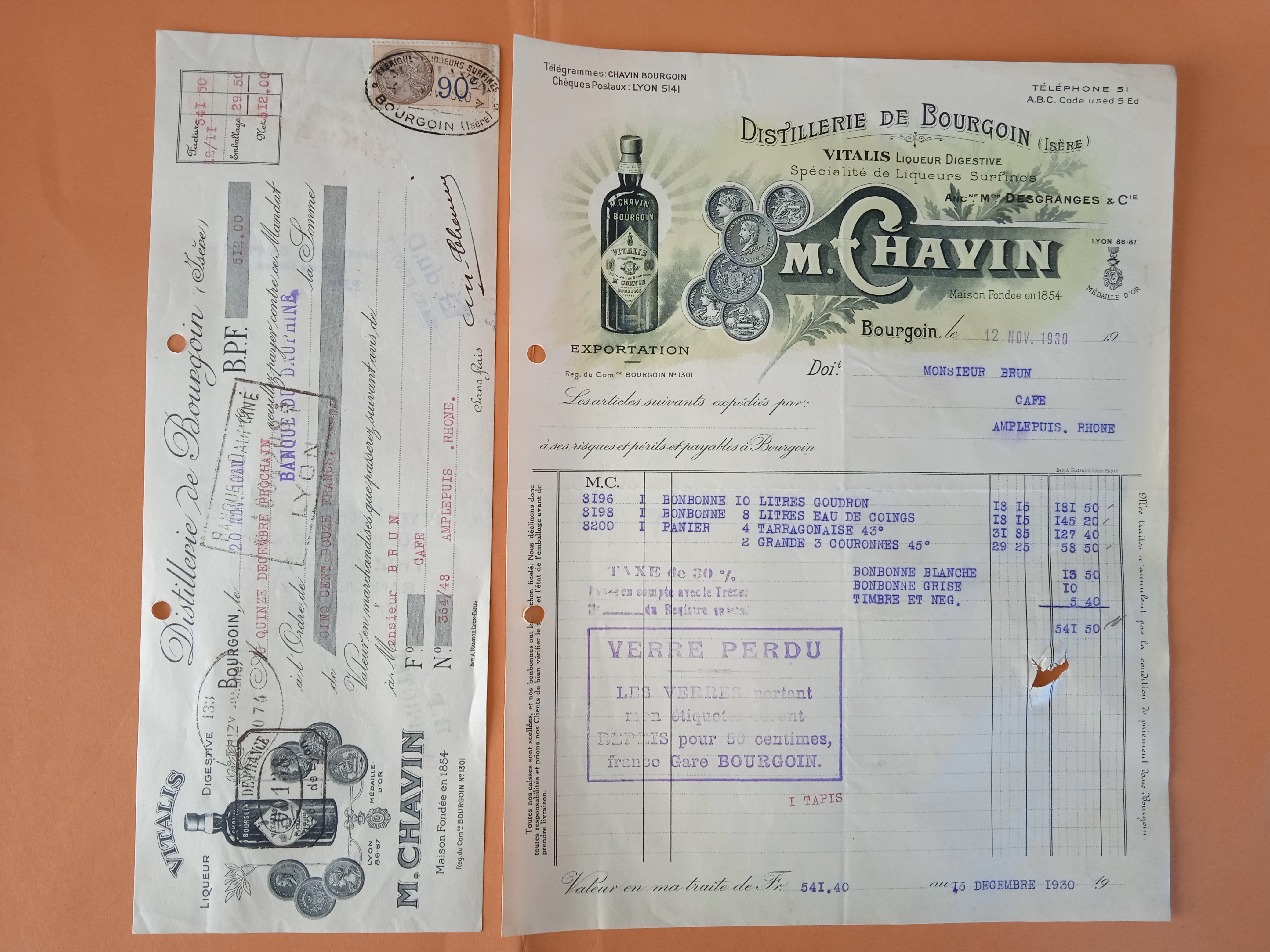 Authentiques Factures avec droits d' accises Années 30 occasion. Chavin Bourgoin