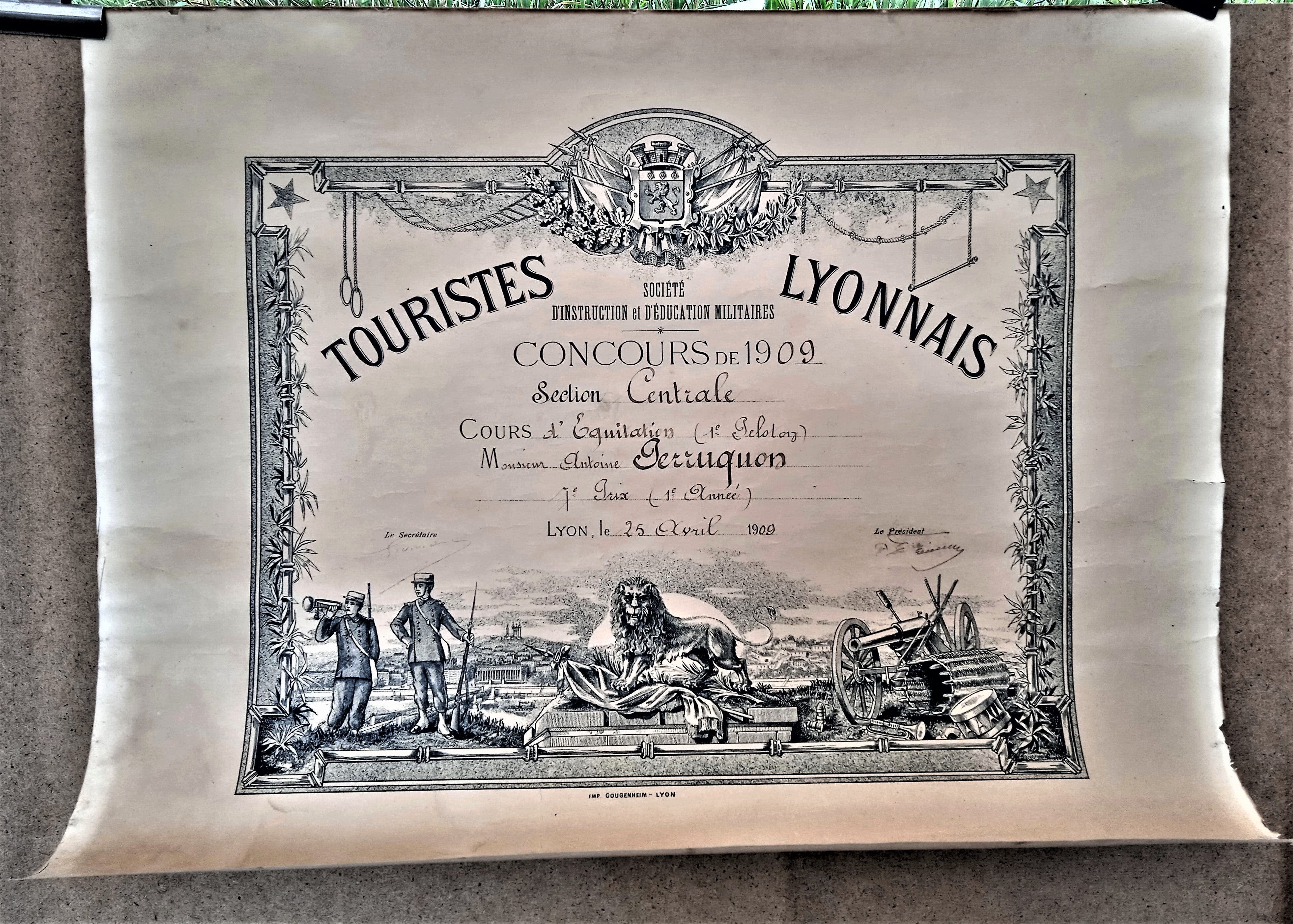 N° n 28r   Document Touristes Lyonnais Concours d' équitation de 1909 occasion  54 x 45 cm