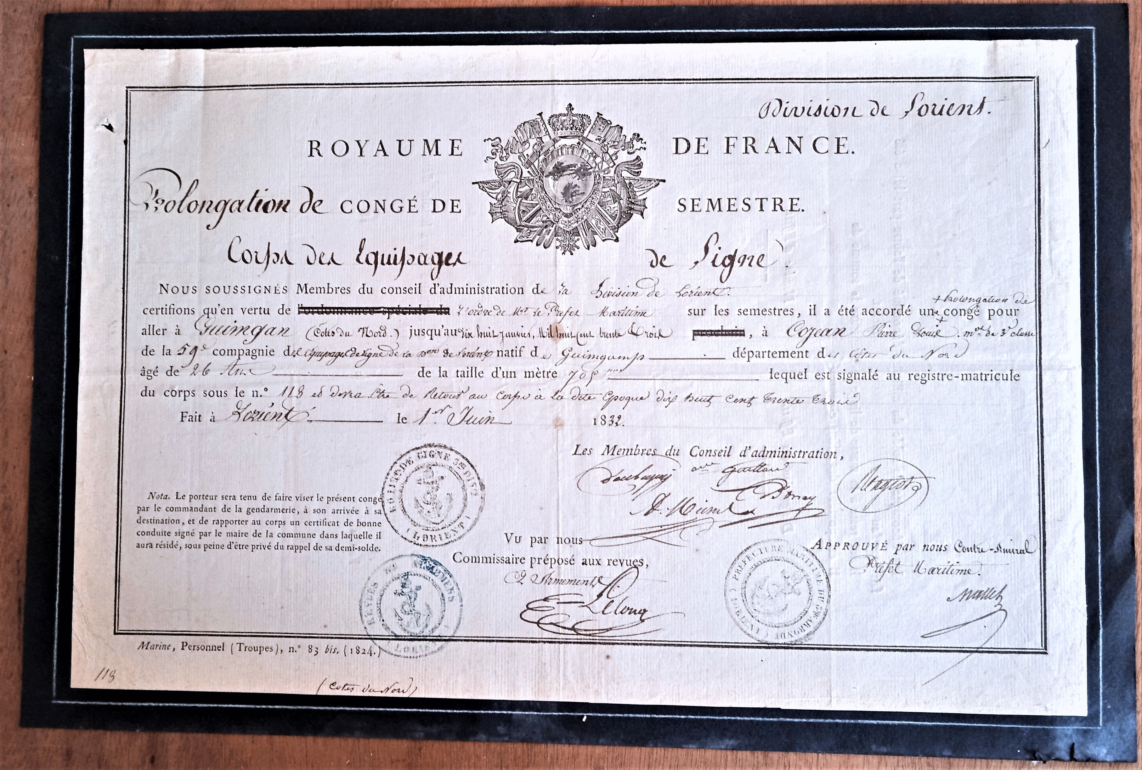 Document N° n7r  Royaume de France Lorient prolongation de congés occasion du 1er Juin 1832   35 x 23 cm