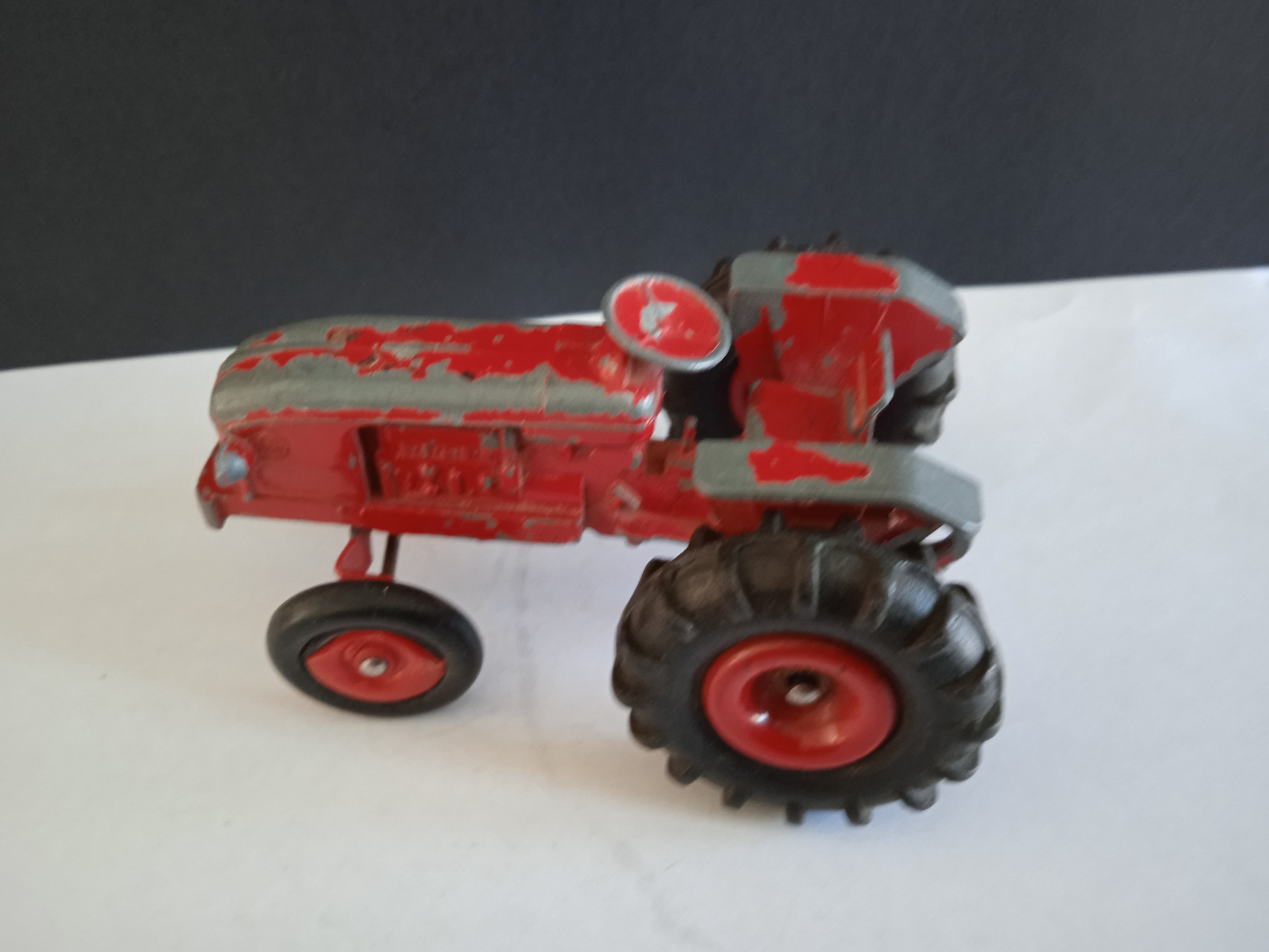 tracteur rouge tout métal sans marque occasion